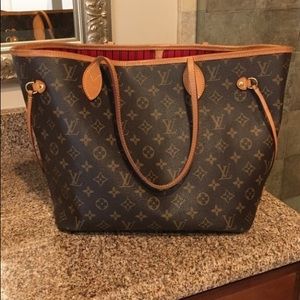 AUTHENTIC Louis Vuitton Neverfull MM